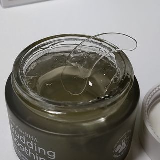 [NEW_버진팜스 푸딩수딩] 투명 푸딩젤이 선사하는 빠른 진정과 깨끗한 피부결 정돈 — 4.5점을 준 리뷰어가 2021년 9월 올린 사용 사진