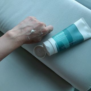 [후르디아] 올리브영 저자극 비건바디로션 — 4점을 준 리뷰어가 2023년 9월 올린 사용 사진
