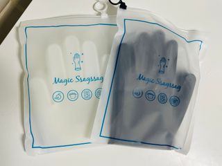 나무드 [매직싹싹] 고급형 친환경 실리콘 수세미 미끄럼방지 고무장갑 투명 1개 + 블랙 1개 캠핑용 야외 설거지 — 4.5점을 준 리뷰어가 2021년 9월 올린 사용 사진