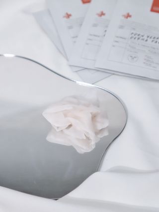 쿠피 피디알엔 연어 더마 페이셜 마스크 — 5점을 준 리뷰어가 2021년 11월 올린 사용 사진