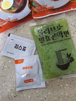 클린24시간 올리브 발효곤약면 찰비빔면 1세트-(3봉) — 5점을 준 리뷰어가 2024년 3월 올린 사용 사진