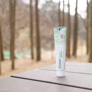건선/아토/습진/민감성 피부 천연보습진정크림 소리온 크림 & 센시티브 크림 50g — 5점을 준 리뷰어가 2022년 3월 올린 사용 사진