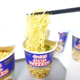 NISSIN 닛신 컵누들  4종 - 씨푸드오리지날, 씨푸드 스파이시, 씨푸드 커리, 씨푸드 XO소스 — 5점을 준 리뷰어가 2021년 12월 올린 사용 사진