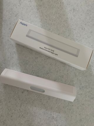 아카라 어두울 때만 켜지는 스마트 무선 센서등 — 5점을 준 리뷰어가 2021년 12월 올린 사용 사진