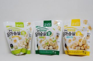 굽네몰 [굽네] 탱글탱글 닭가슴살볼 3종, 닭가슴살 오븐 스테이크 3종 — 5점을 준 리뷰어가 2021년 5월 올린 사용 사진
