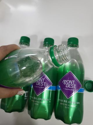 몽베스트 Montbest with Sparkling water Plain 20병 — 5점을 준 리뷰어가 2022년 9월 올린 사용 사진