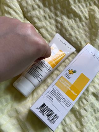 랑벨 비타 에너지 잡티 크림 75ml (피부 속 기미완화크림) — 5점을 준 리뷰어가 2022년 5월 올린 사용 사진