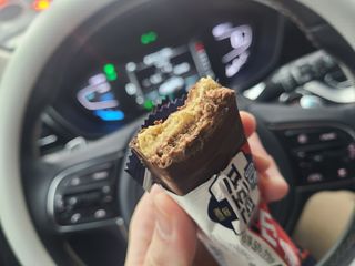 이지프로틴바 3종x각 2ea (고단백질바, 멀티단백질바, 식물성단백질바) — 5점을 준 리뷰어가 2024년 3월 올린 사용 사진