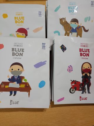 [블루 본 아이노우] 유아용 컬러마스크 40 PCS SET 2중 택 1 — 5점을 준 리뷰어가 2021년 5월 올린 사용 사진