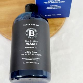 블랙페블 올인원 워시 쿨 웨이브 500ml — 5점을 준 리뷰어가 2021년 4월 올린 사용 사진