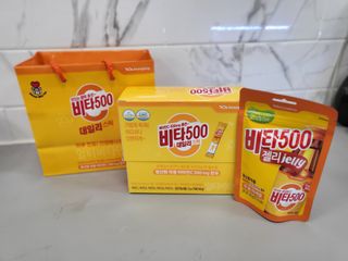광동생활건강 [광동] 비타500데일리스틱 70포+쇼핑백+구미3개 — 4점을 준 리뷰어가 2022년 1월 올린 사용 사진