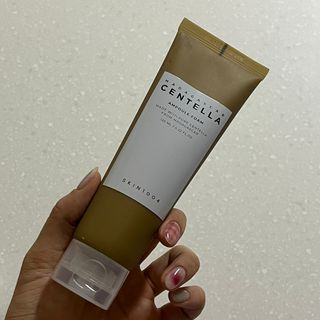스킨1004 [SKIN1004] 마다가스카르 센텔라 앰플 폼 125ml — 5점을 준 리뷰어가 2024년 9월 올린 사용 사진