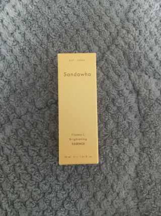 스킨큐어 산다화 비타민c 화이트닝 에센스 30ml — 5점을 준 리뷰어가 2022년 3월 올린 사용 사진