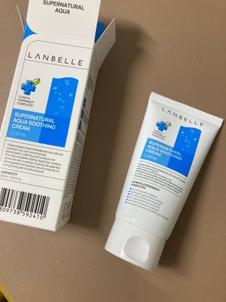 랑벨 수퍼내츄럴 아쿠아 수딩 크림 100ml — 5점을 준 리뷰어가 2022년 4월 올린 사용 사진