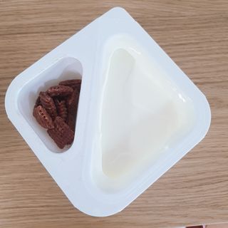 매일바이오 토핑요거트 — 5점을 준 리뷰어가 2021년 5월 올린 사용 사진