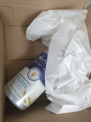비어멕 독일맥주효모 천연탈모샴푸 — 3.5점을 준 리뷰어가 2021년 1월 올린 사용 사진