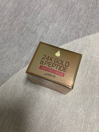 아이앤립 / EYENLIP 아이앤립 24K 골드 N 펩타이드 앰플 크림 — 5점을 준 리뷰어가 2021년 4월 올린 사용 사진