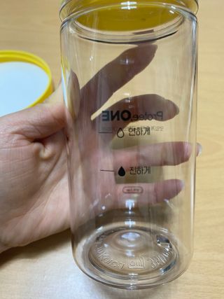 프로티원 단백질쉐이크 녹차맛 2주분 1통+보틀 — 5점을 준 리뷰어가 2021년 3월 올린 사용 사진
