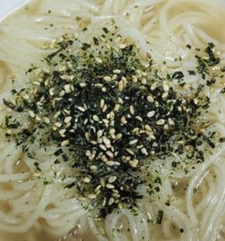 [한면원] 잔치국수 2인분 — 5점을 준 리뷰어가 2022년 7월 올린 사용 사진