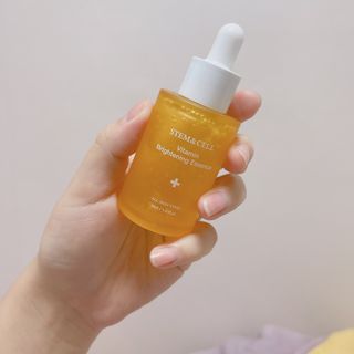 체르엠 스템앤셀 비타민 브라이트닝 에센스 30ml 1개 — 5점을 준 리뷰어가 2021년 9월 올린 사용 사진