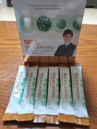 닥터s 멀티포스트바이오틱스 — 4.5점을 준 리뷰어가 2021년 2월 올린 사용 사진