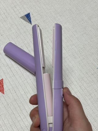 엠엔 비비엘라 휴대용 무선 고데기 HGK-SM — 5점을 준 리뷰어가 2021년 4월 올린 사용 사진