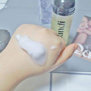 헤어플러스 콴디 아침세안제 폼클렌징 퓨어 어니스티 모닝클렌저 — 5점을 준 리뷰어가 2021년 3월 올린 사용 사진
