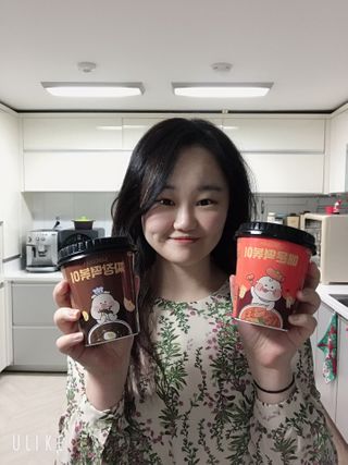 유비쿡 컵떡볶이 매운컵떡볶이2개/ 짜장컵떡볶이 2개  총 4개세트 — 5점을 준 리뷰어가 2021년 2월 올린 사용 사진