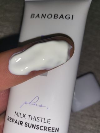 바노바기 코스메틱 바노바기 밀크씨슬 리페어 시카 선스크린 플러스 50ml — 5점을 준 리뷰어가 2023년 3월 올린 사용 사진