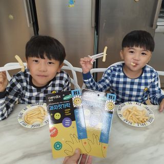 칩스틱 과자젓가락 게이밍젓가락 2ea / KC인증 식품용 — 5점을 준 리뷰어가 2021년 10월 올린 사용 사진