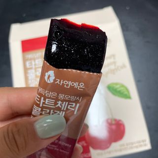 자연에온 몽모랑시 타트체리 3종 세트 구성 - 저분자콜라겐젤리, NFC 착즙주스 — 5점을 준 리뷰어가 2021년 7월 올린 사용 사진