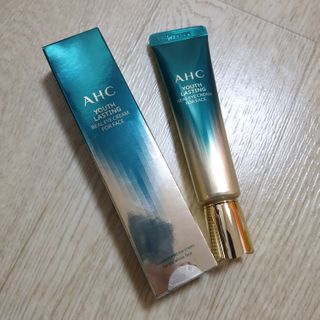 [NEW 탄력유턴 아이크림] AHC 유스 래스팅 리얼 아이크림 포 페이스 — 5점을 준 리뷰어가 2021년 3월 올린 사용 사진