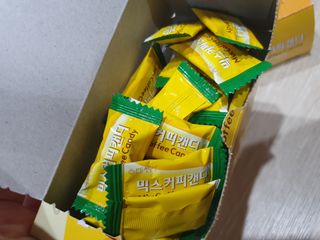 (주) 피치코리아 믹스커피캔디76g x2개입 — 5점을 준 리뷰어가 2022년 11월 올린 사용 사진