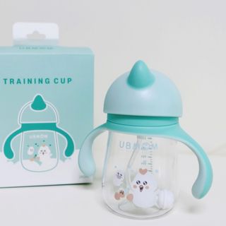 유비맘 트라이탄 코니빨대컵_컬러 랜덤 발송 — 5점을 준 리뷰어가 2021년 2월 올린 사용 사진