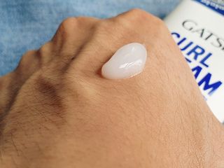 [갸스비] 곱슬 머리부터 파마까지 남자의 컬을 위한 갸스비 컬크림 — 5점을 준 리뷰어가 2021년 5월 올린 사용 사진