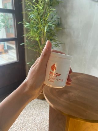 바이오오일 [바이오-오일] 드라이 스킨 젤 100ml — 4.5점을 준 리뷰어가 2021년 9월 올린 사용 사진