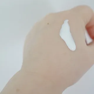 스킨큐어 산다화 유기농 레몬썬크림 — 5점을 준 리뷰어가 2022년 4월 올린 사용 사진