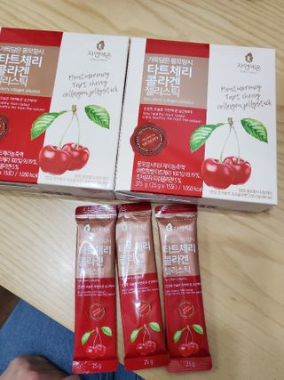 자연에온 가득담은 몽모랑시 타트체리 콜라겐 젤리스틱 — 5점을 준 리뷰어가 2020년 12월 올린 사용 사진