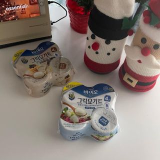 매일바이오 그릭요거트 오리지널 플레인 4개, 로스터리 커피믹스 4개 — 5점을 준 리뷰어가 2021년 12월 올린 사용 사진