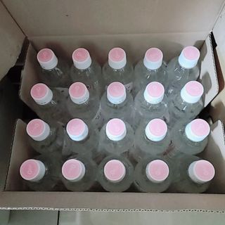 아쿠아스 플레이버워터 [아쿠아스] 제로칼로리 플레이버워터 복숭아/청포도 1BOX 20개입 — 5점을 준 리뷰어가 2021년 4월 올린 사용 사진