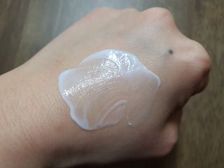 Dr.느루벗 느루벗 링클 솔루션 콘센트레이트 스네일 탄력 달팽이 크림 80g — 5점을 준 리뷰어가 2021년 3월 올린 사용 사진