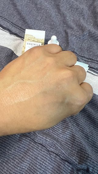 [스킨1004] 마다가스카르 센텔라 앰플 100ml — 5점을 준 리뷰어가 2024년 5월 올린 사용 사진