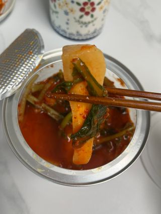 셰프애찬 알타리김치 총각김치 1kg — 5점을 준 리뷰어가 2022년 10월 올린 사용 사진