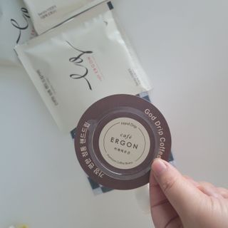 카페에르곤 바리스타 핸드 드립백커피 대용량 15g / 지중해오후 2시 — 5점을 준 리뷰어가 2021년 11월 올린 사용 사진