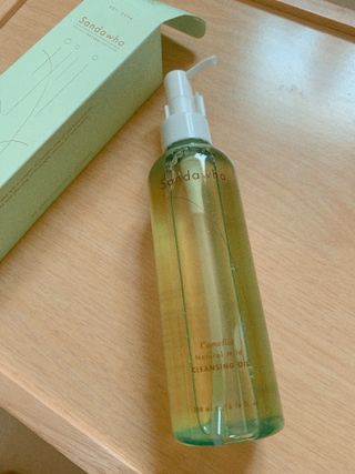 스킨큐어 산다화 순한 클렌징 동백 오일 200ml — 5점을 준 리뷰어가 2023년 4월 올린 사용 사진