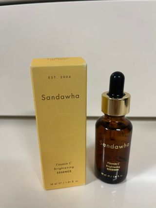 스킨큐어 산다화 비타민c 화이트닝 에센스 30ml — 5점을 준 리뷰어가 2023년 7월 올린 사용 사진
