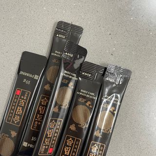 프리마인 자체 기업부설 연구소에서 찾아낸 건강한 수면의 비밀.  슬립토 플러스 30포 — 4.5점을 준 리뷰어가 2023년 1월 올린 사용 사진