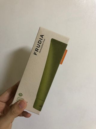 [후르디아] 아보카도 비건 약산성 효소필링젤 — 5점을 준 리뷰어가 2021년 8월 올린 사용 사진