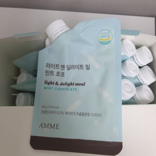 아므_이너뷰티 라이트 앤 딜라이트 밀 민트 초코 — 5점을 준 리뷰어가 2021년 7월 올린 사용 사진