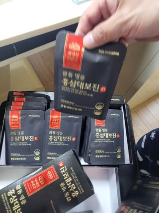 광동생활건강 광동 명품 홍삼대보진 50mL x 30포 — 5점을 준 리뷰어가 2023년 4월 올린 사용 사진